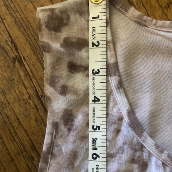 Women's Chico's Cream & Taupe Print Top 2, US Size (12/14 - L) - Picture 9 of 10